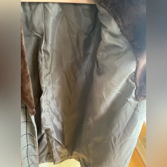 ANTHROPOLOGIE- FRENCHMAUVE Eva Faux Fur Trimmed Coat - Picture 13 of 13